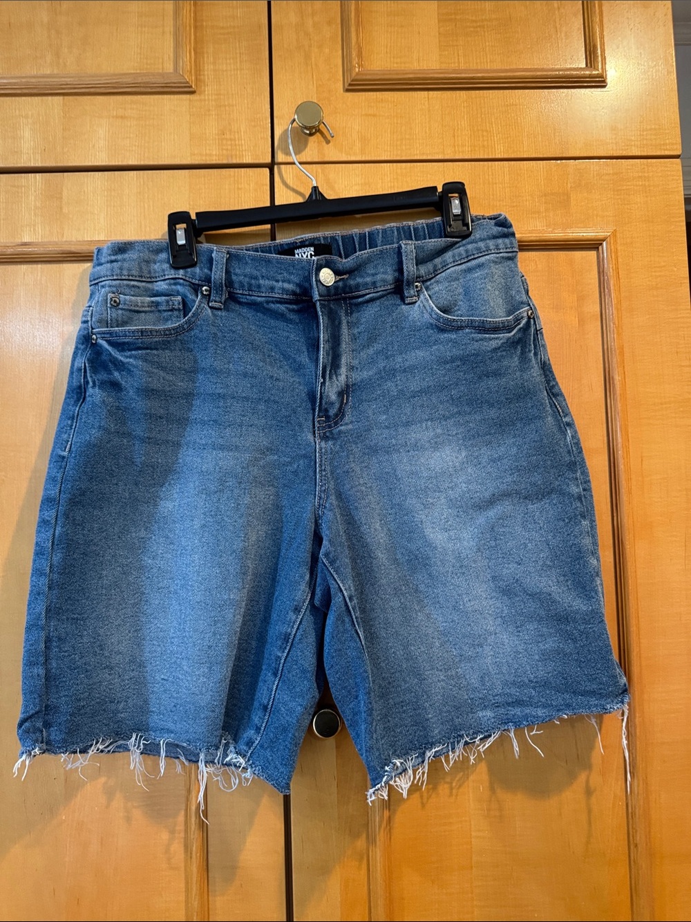 Classic High-Rise Denim Bermuda Shorts in Blue elastic on the back98%cotton